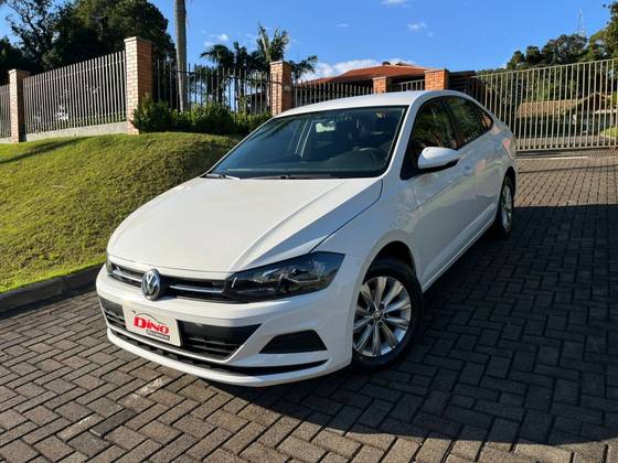 VOLKSWAGEN VIRTUS 1.6 MSI TOTAL FLEX AUTOMÁTICO VOLKSWAGEN VIRTUS 1.6 MSI TOTAL FLEX AUTOMÁTICO